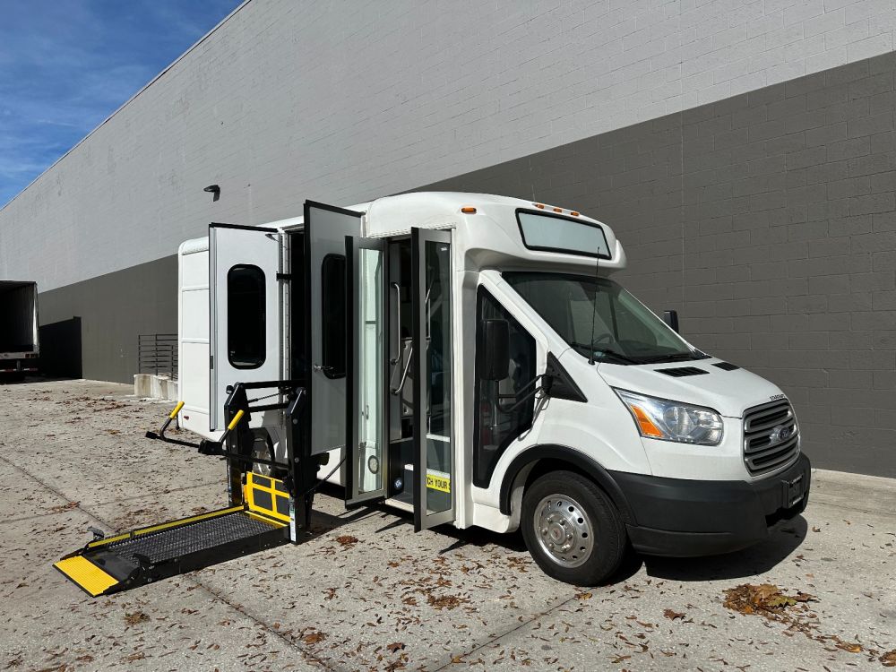 ford transit cutaway 2019 1FDES6PM9KKB32169 image ford transit cutaway 2019 1FDES6PM9KKB32169 image